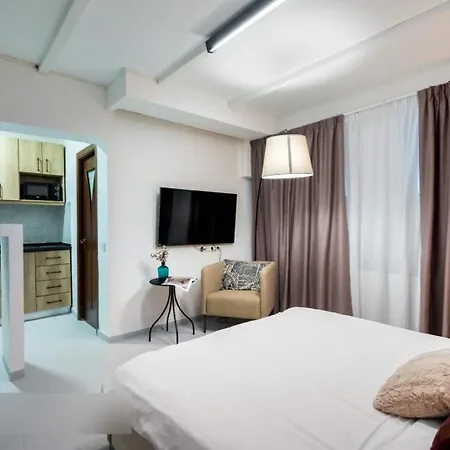 Industrial Cozy In Piata Amzei Daire *