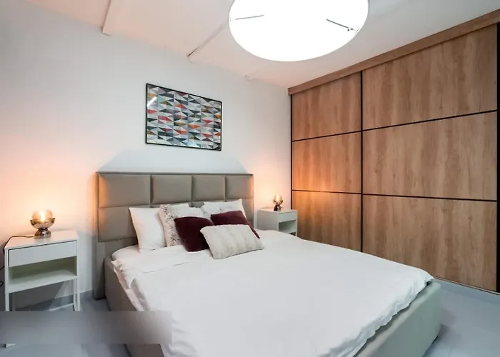 Industrial Cozy In Piata Amzei Apartament *